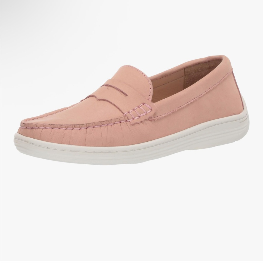 Driver Club USA Girls (kids) Pink Slip-On Loafers. Size 11. New in box